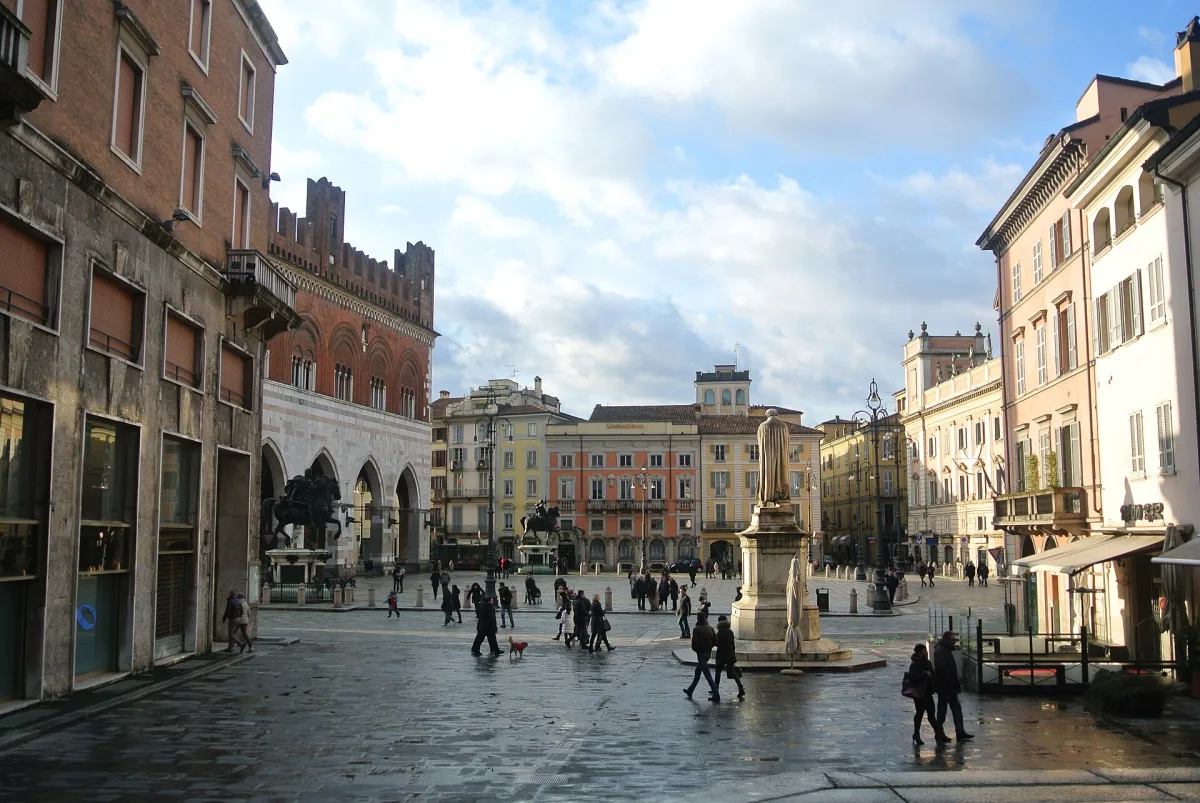 Esplora Piacenza: Musei, Parchi e Gite Fuori Porta