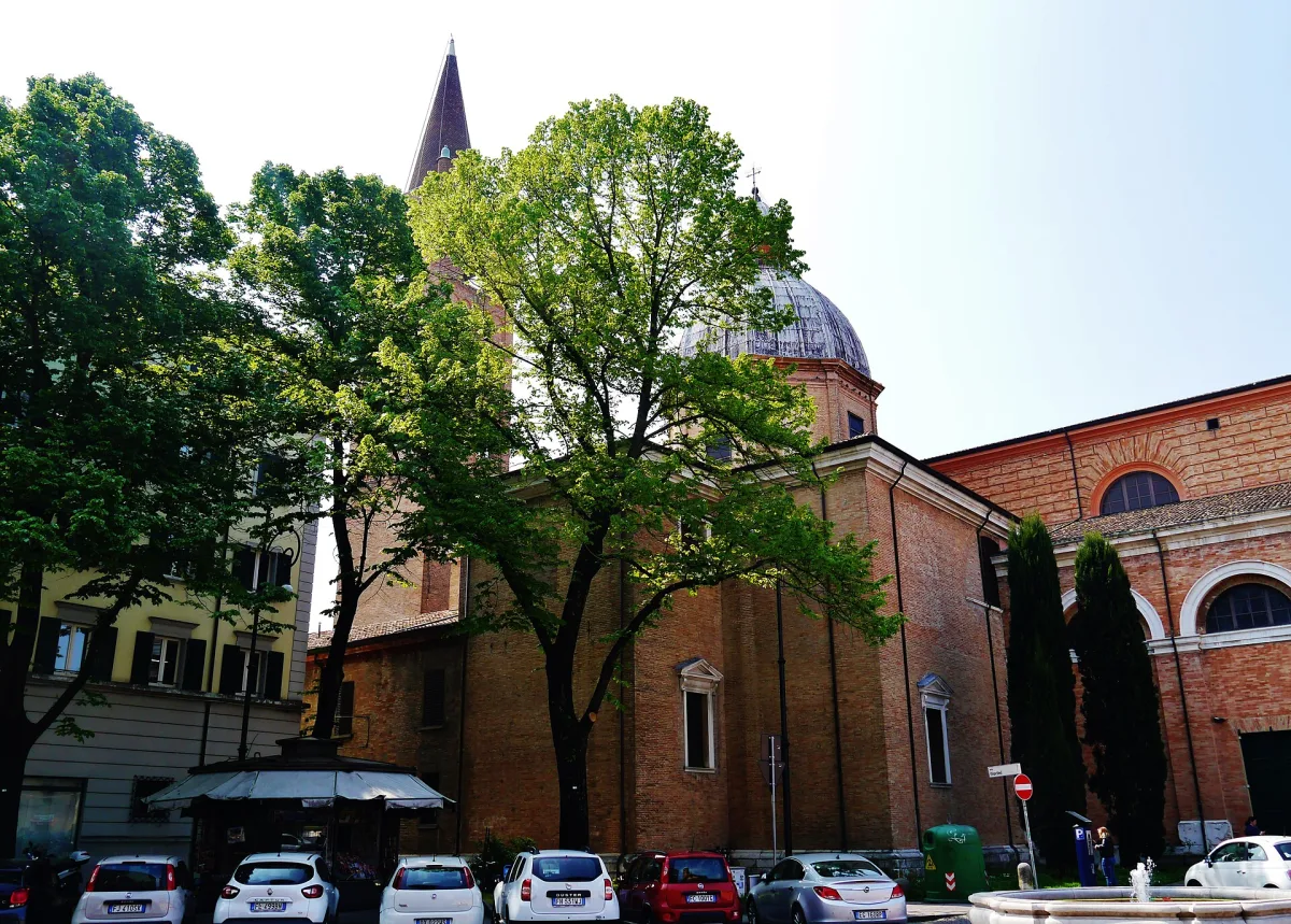 Guida Completa su Come Arrivare a Forlì