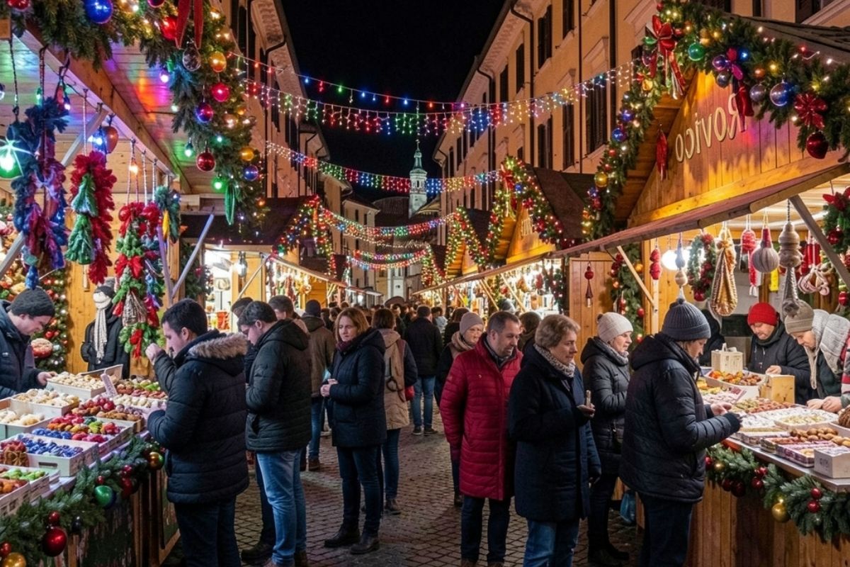 Mercatini di Natale a Forlì con decorazioni festive e prodotti locali